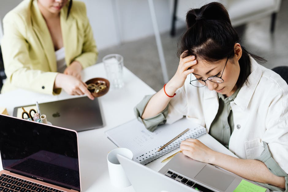 How Workers’ Compensation Settlements Can Impact Personal Injury Claims